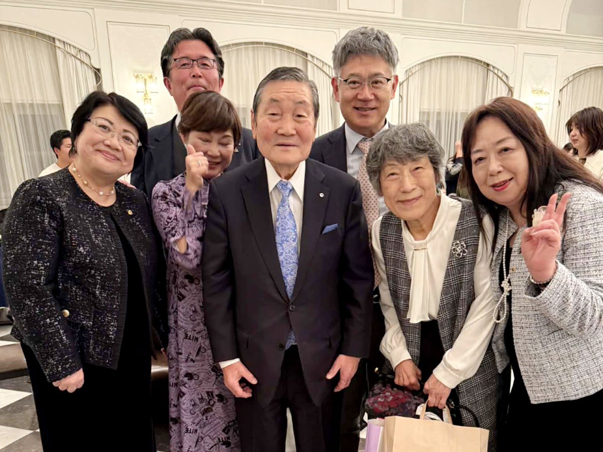 第64回クリスマス家族会を開催しました08